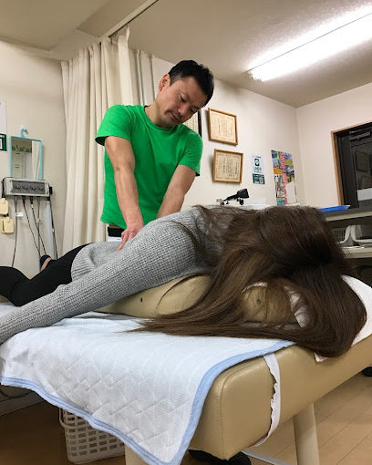 京都市 むちうち｜はちじょう鍼灸整骨院