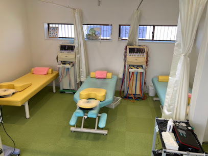 岩出市 骨盤矯正｜かくした接骨院